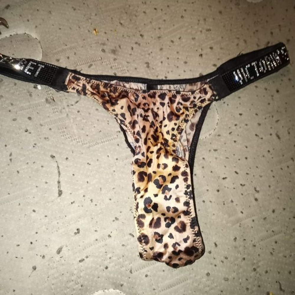 Panties - Picture 14 of 16